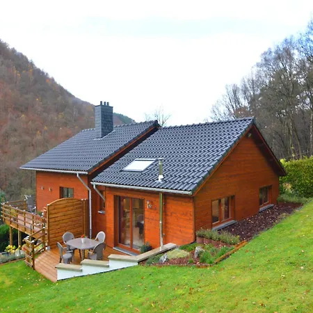 Cozy In With Valley View Holiday home