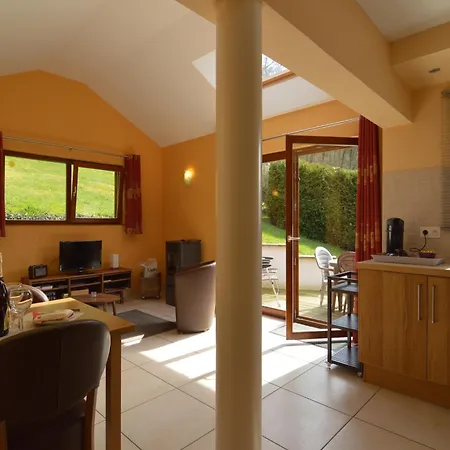 In With Garden Holiday home *